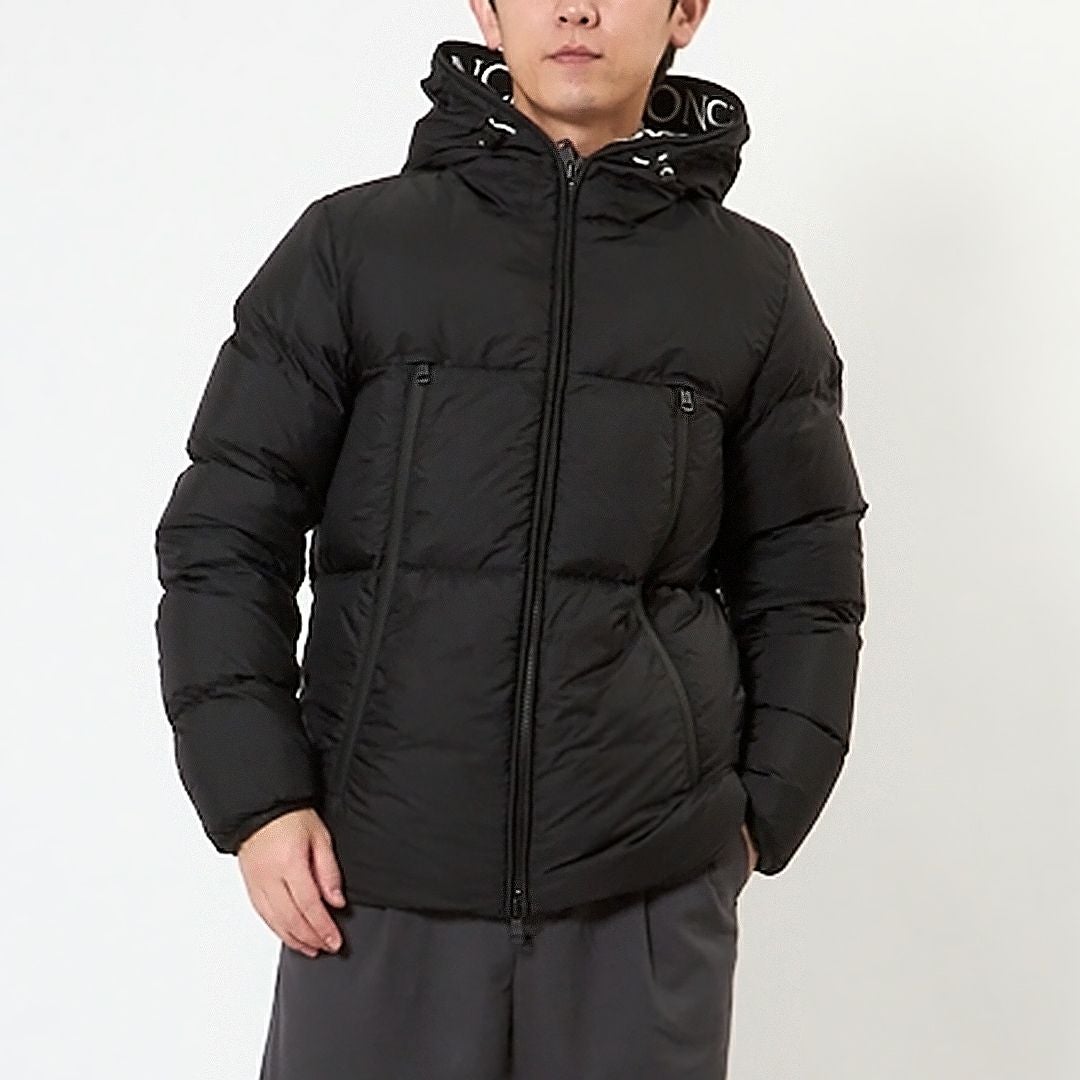 モンクレール　ダウンジャケット MONCLER（モンクレール） メンズ CHEVREUSE ダウンジャケット