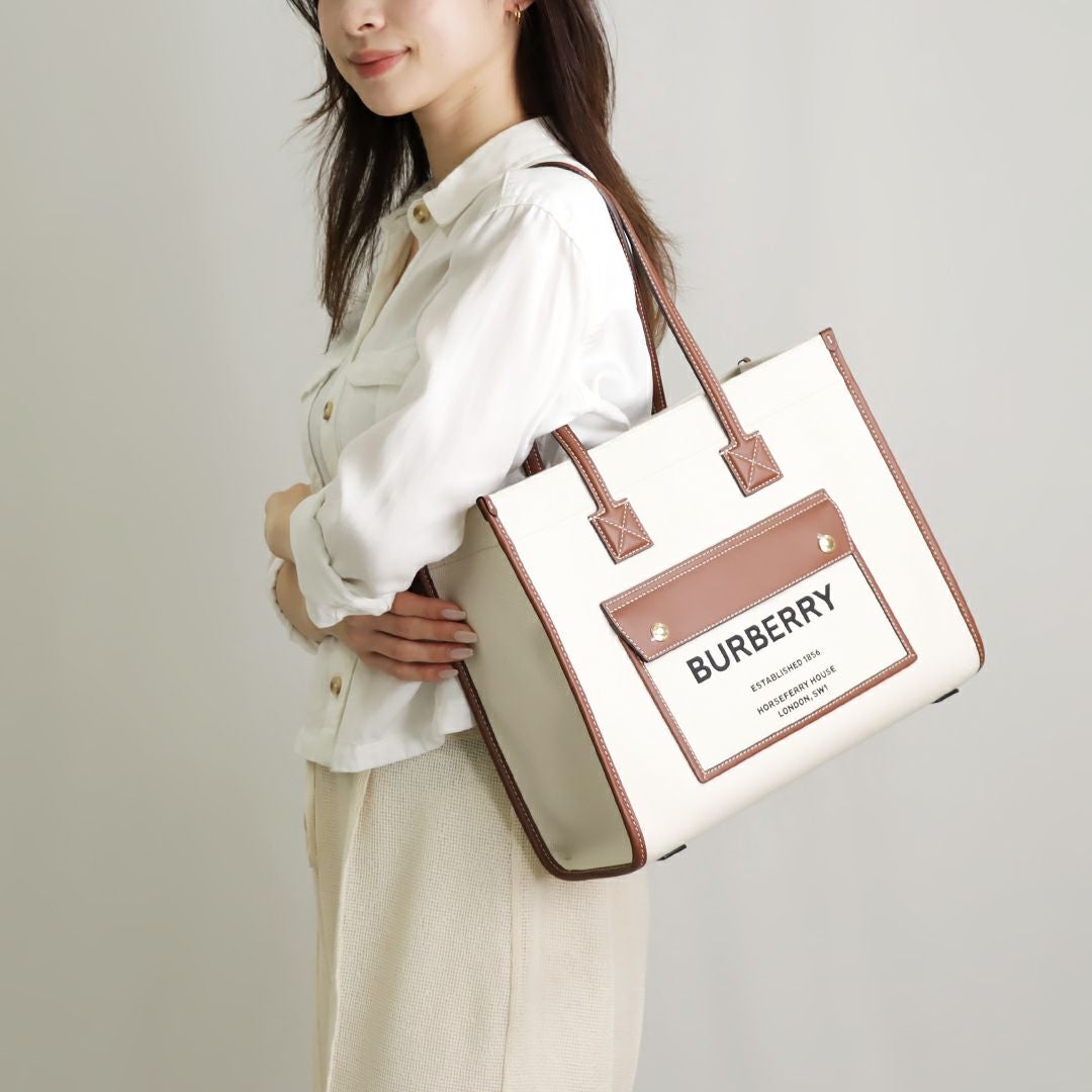 【美品】バーバーリー　トートバッグ BURBERRY（バーバリー） 並行輸入 トートバッグ スモールフレヤ ホース