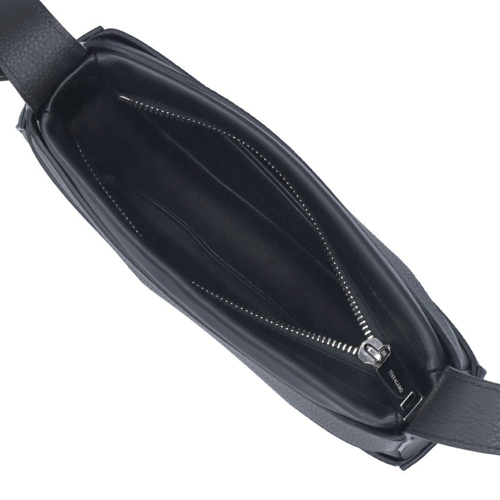 フェラガモ FERRAGAMO ショルダーバッグ CUT OUT 214956 763397 NERO