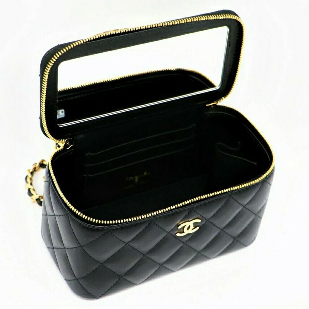 【リユース品】 シャネル CHANEL バッグ ショルダーバッグ ヴァニティ チェーンクラッチ AP3768 ブラック/ゴールド金具 【お取り寄せ】