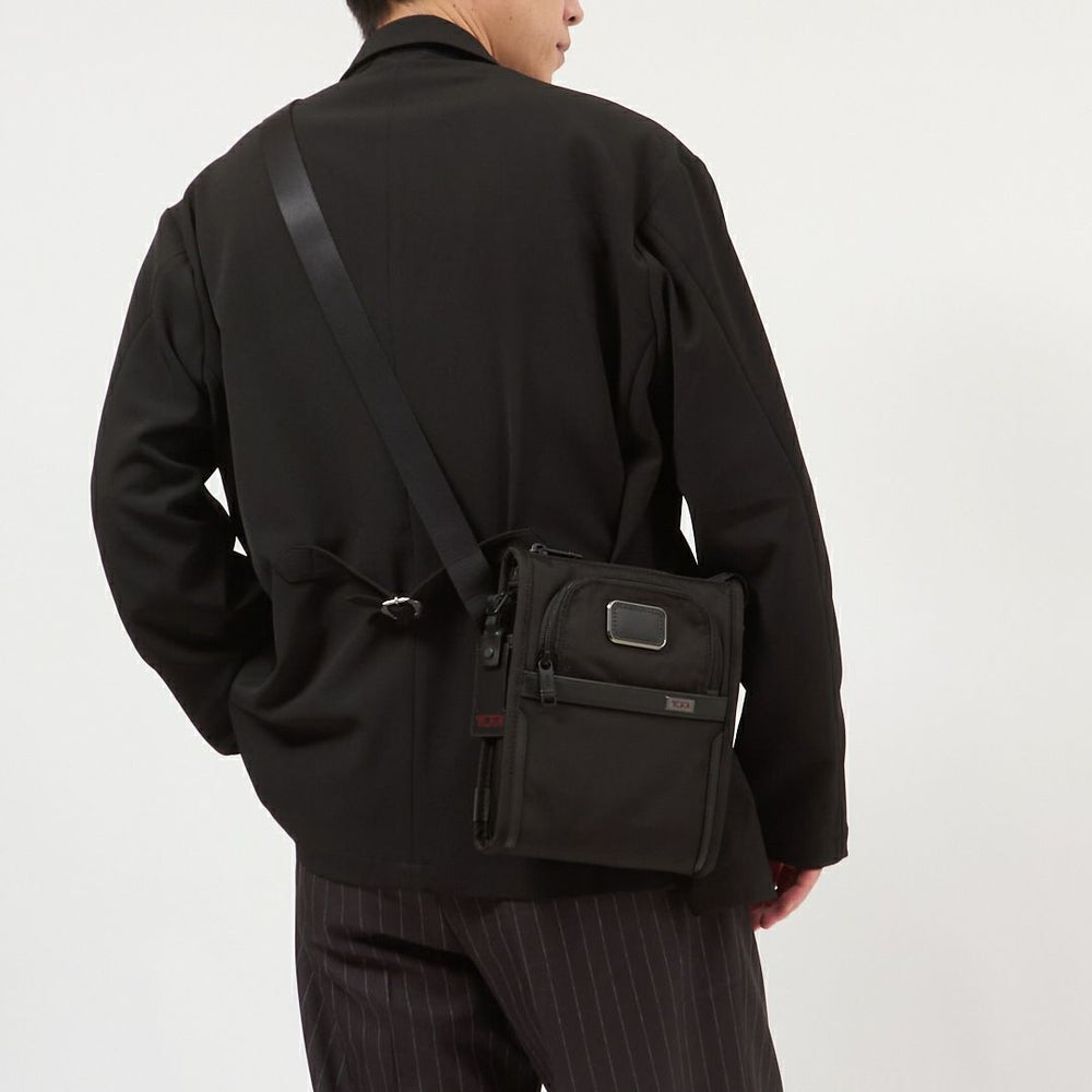 トゥミ TUMI ショルダーバッグ 【ALPHA：アルファ3】 2203110(117345 1041) POCKET BAG SMALL ブラック（BLACK）