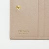 プラダ 折財布 【SAFFIANO TRIANG：サフィアーノトライアングル】 1MV204 QHH ベージュ系(F0236 CIPRIA) PRADA