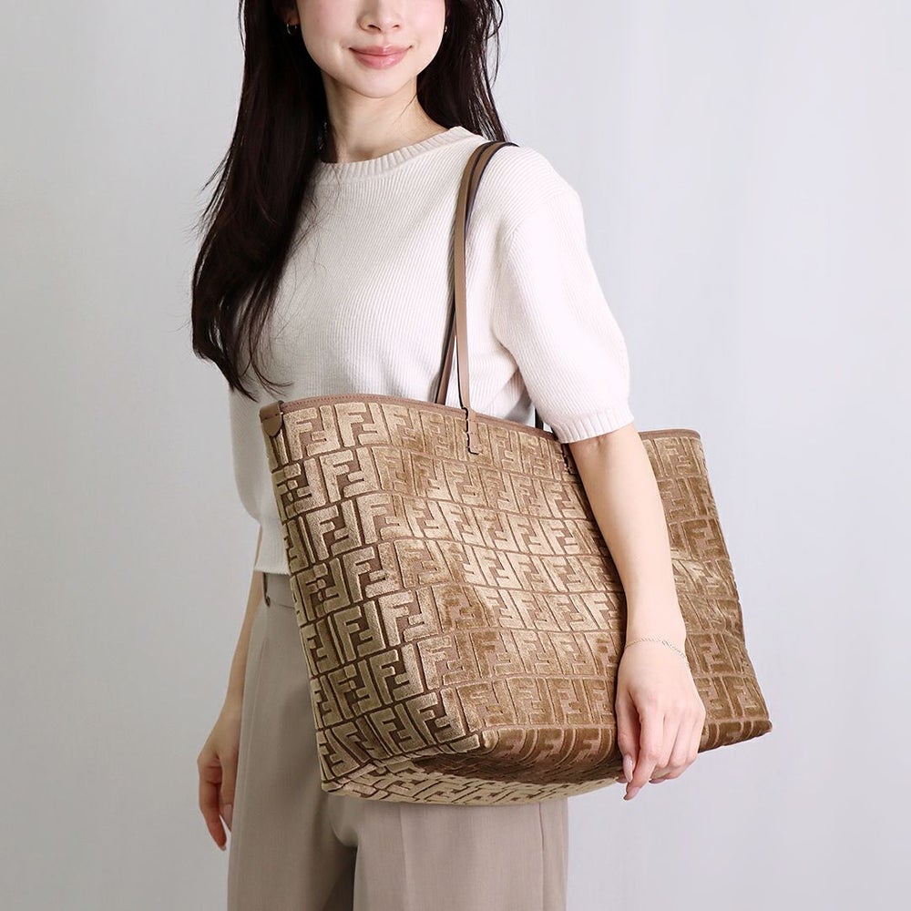 フェンディ FENDI トートバッグ ロール ラージ 8BH425 AT14 F1QDO FFジャカードベルベット CAPPUCCINO+SAND+P カプチーノ 【お取り寄せ】