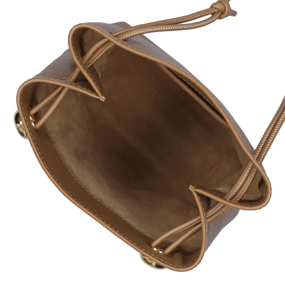 ロエベ LOEWE ショルダーバッグ PEBBLE POUCH CANBSPPX01 【お取り寄せ】