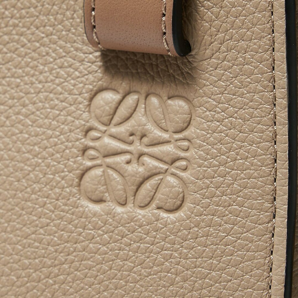 ロエベ LOEWE 2WAYバッグ ハンモック A538S35X51 ベージュ系(2150 SAND) スモール