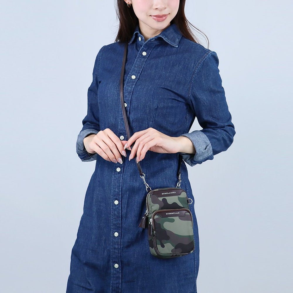 アニヤハインドマーチ ANYA HINDMARCH ショルダーバッグ エッセンシャルズ・クロスボディ CAMOUFLAGE 201513/5050925201513