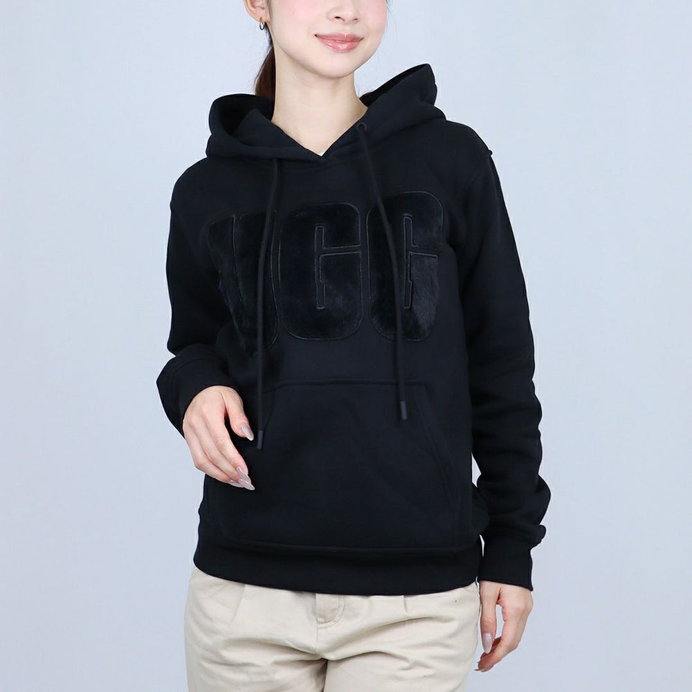 アグ UGG レディーススウェット パーカー フーディ ロゴスウェット プルオーバー カンガルーポケット REY FUZZY LOGO HOODIE 1121385 BLACK