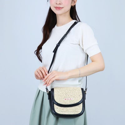 MARNI✨マルニ お花柄ビーズ ロゴトート ハンドバッグ ブラック 黒 