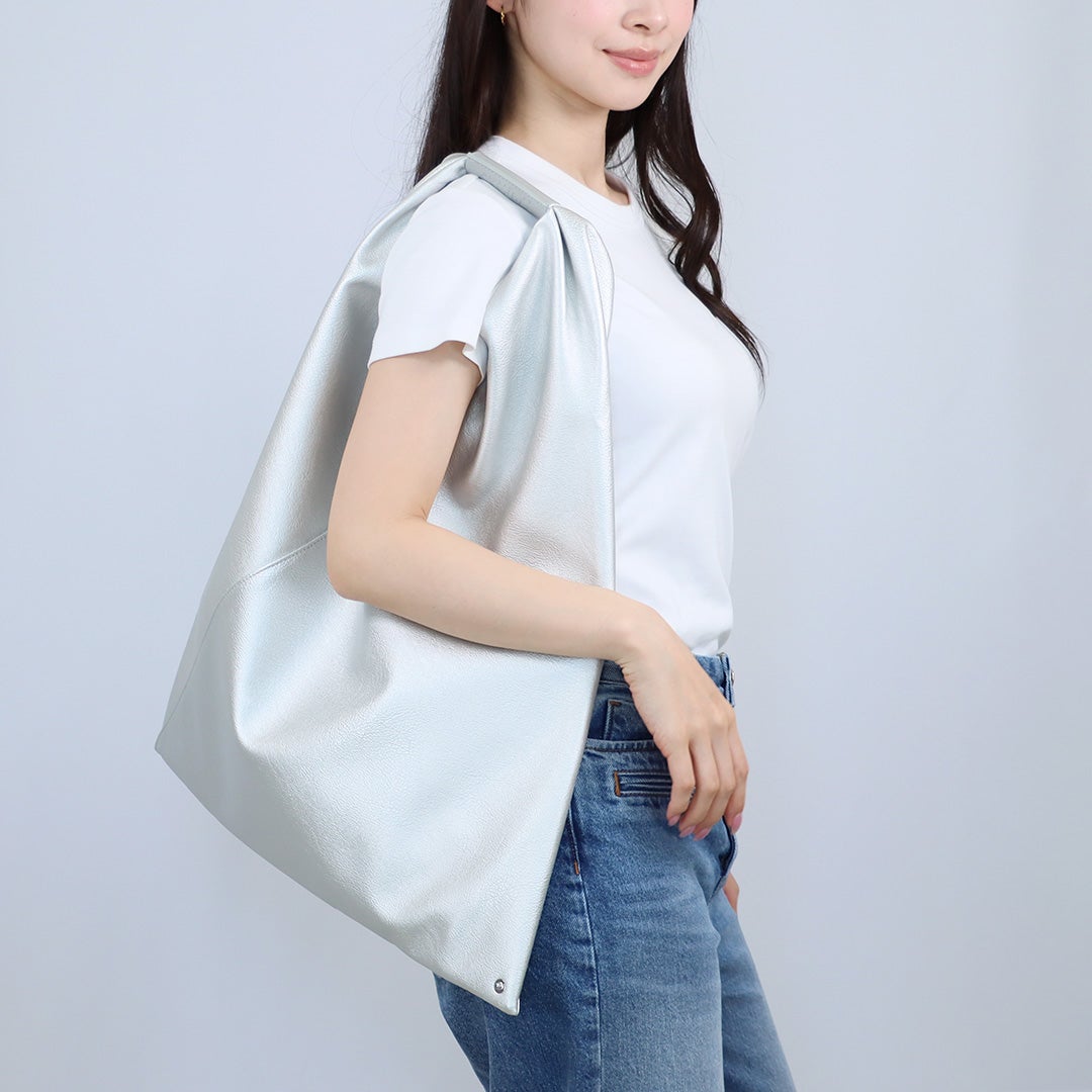 エムエムシックス メゾンマルジェラ MM6 MAISON MARGIELA トートバッグ