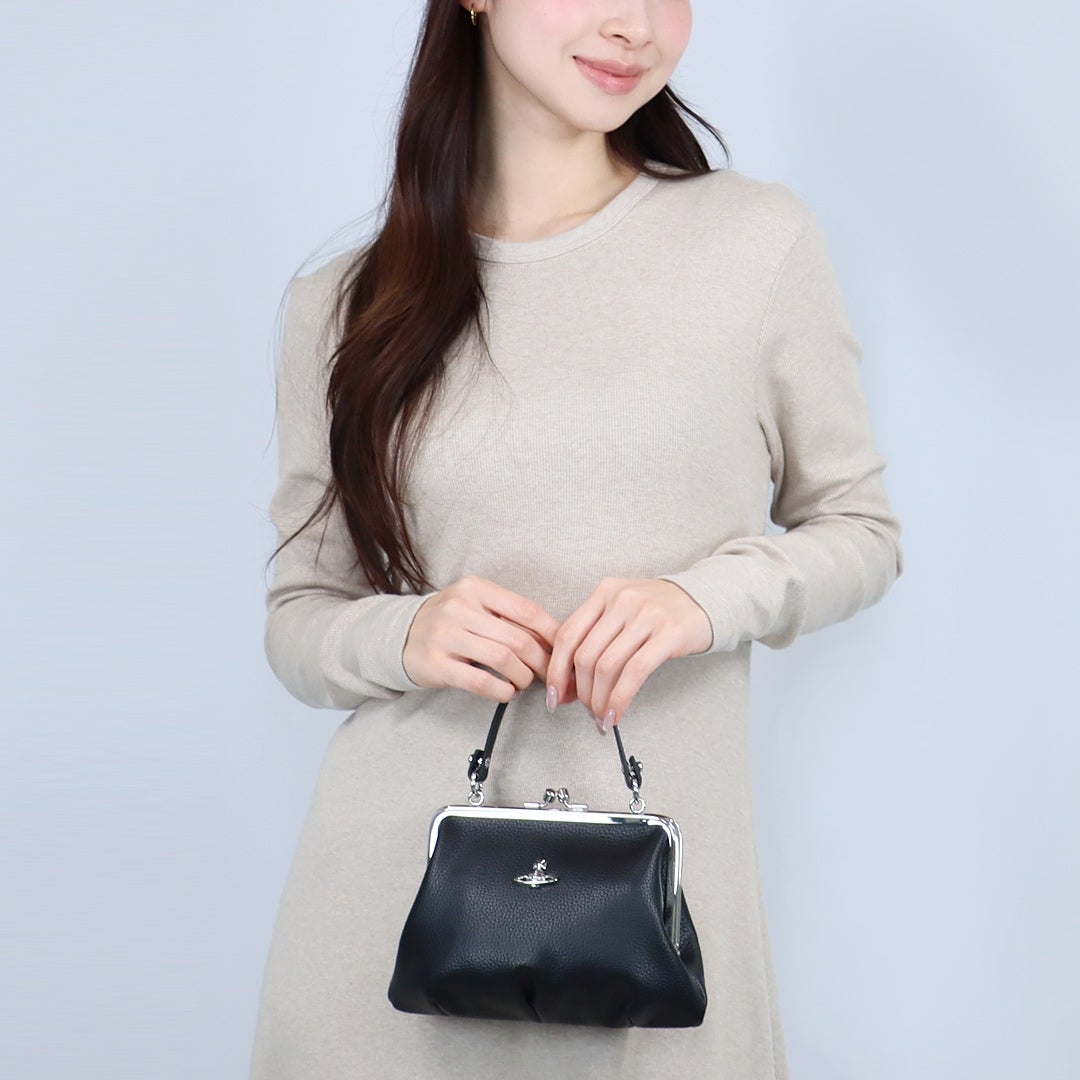 SALE！vivienne♡変形トップス ヴィヴィアン 変形トップス 【公式通販】