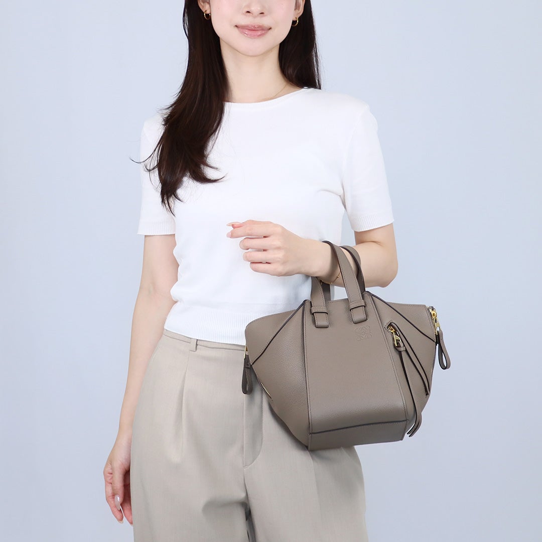 ロエベ LOEWE 2WAYバッグ ハンモック A538H13X03 5542 TOFFEE 【お