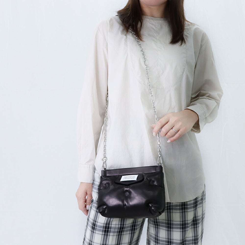メゾンマルジェラ ショルダーバッグ 【GLAM SLAM MINI】 S56WF0161 P4300 ブラック(T8013/BLACK) MAISON MARGIELA 【お取り寄せ】