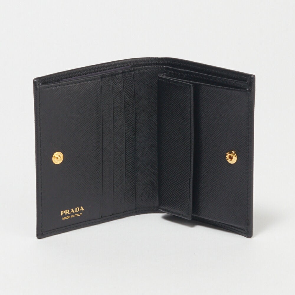 プラダ PRADA 財布 折財布 【サフィアーノトライアングル：SAFFIANO TRIANG】 1MV204 QHH ブラック（F0002/NERO） 【お取り寄せ】
